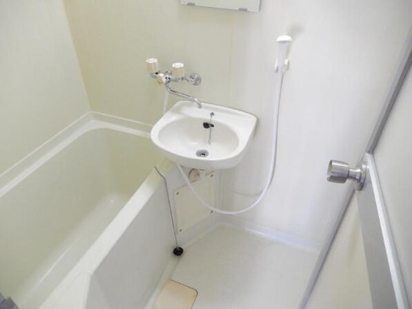 ガーデンシモB棟の物件内観写真